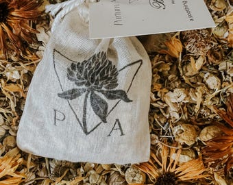 Organic Baby Bath Tea Sachet: Calming Chamomile Lavender Oat Soak