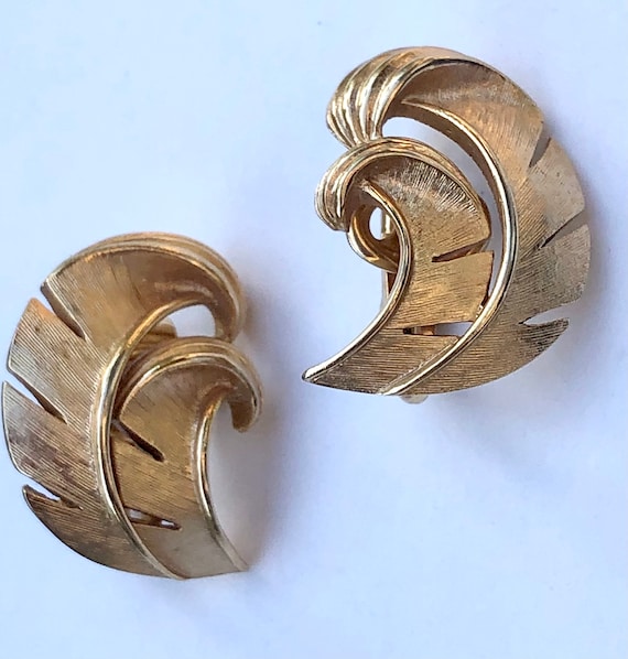 Gold leaf trifari earrings Gem