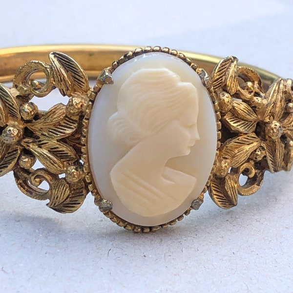 Victorian Bracelet Gold, Florenza Cameo Bracelet, Vintage Gold Filled Bracelet, Vintage Bracelet