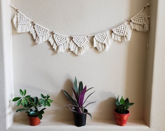 Macrame Garland | Macrame Banner | Macrame Wall Hanging | Handmade Banner | Macrame Streamer