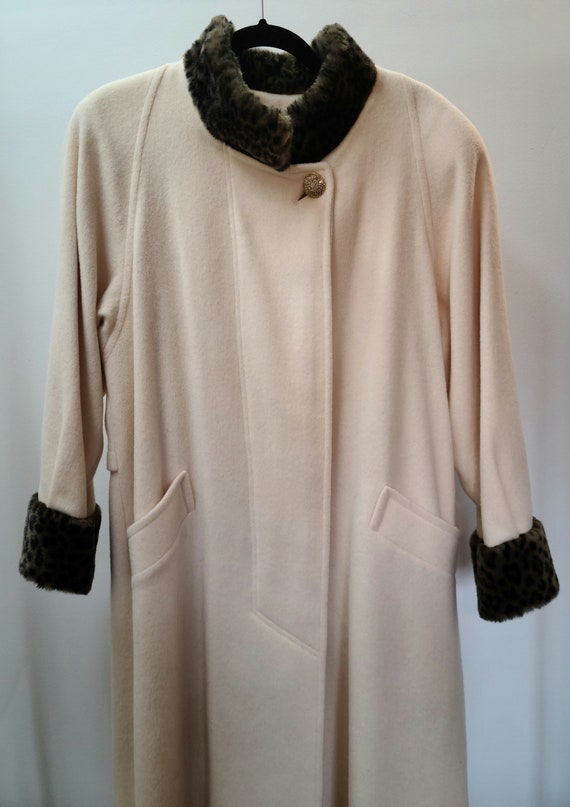 Vintage Womens Wool Coat