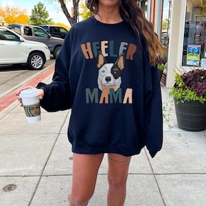 Custom Dog Mama Sweatshirt, Personalized Dog Shirt, Dog Hoodie, Custom Dog Mom Tee, Dog Mama Shirt, Dog Lovers Shirt, Dog Mom Sweater