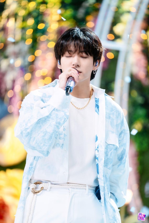 BTS Jungkook PC Pack - Etsy