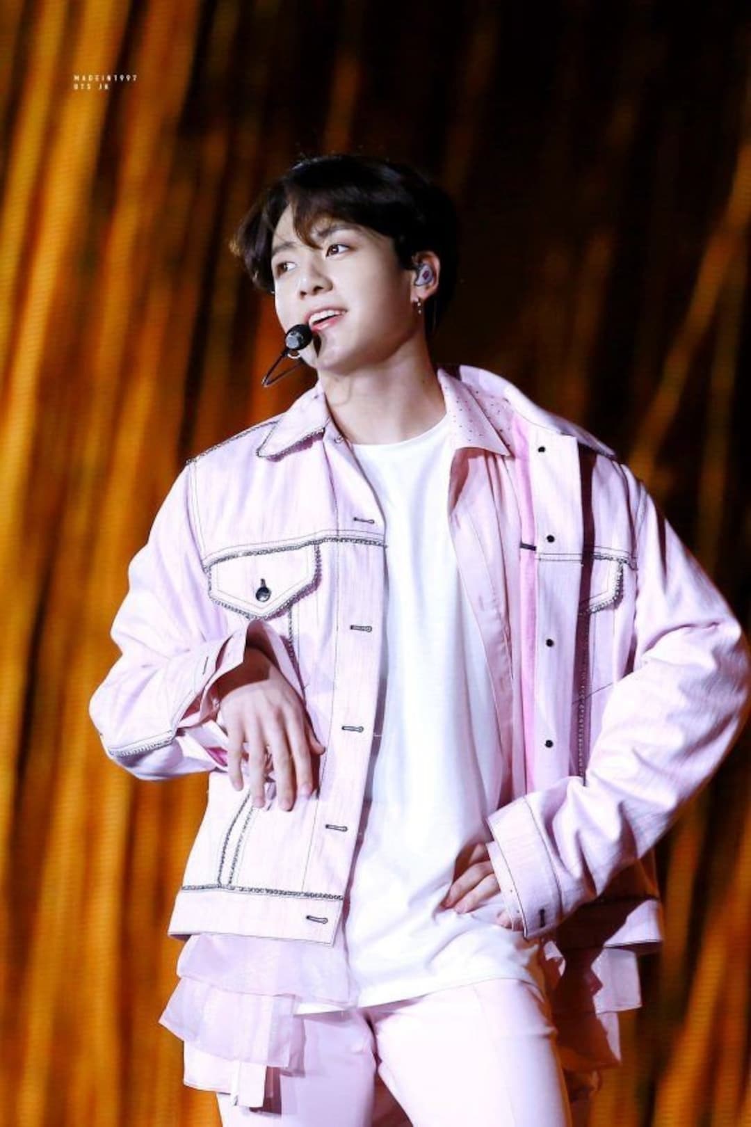 BTS ミニフォト JUNGKOOK il_1080xN.5078687537_7c9v.jpg