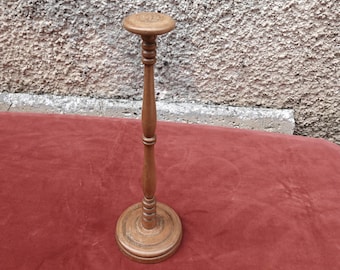 Antique hat stand/Tall Milliner's shop hat display in turned wood