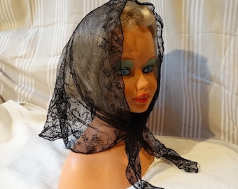 Vintage black lace veil/Black headscarf/Catholic veil/Mantilla/Funeral wear/Mourning scarf/Steam punk wear/Goth headscarf/Church veil