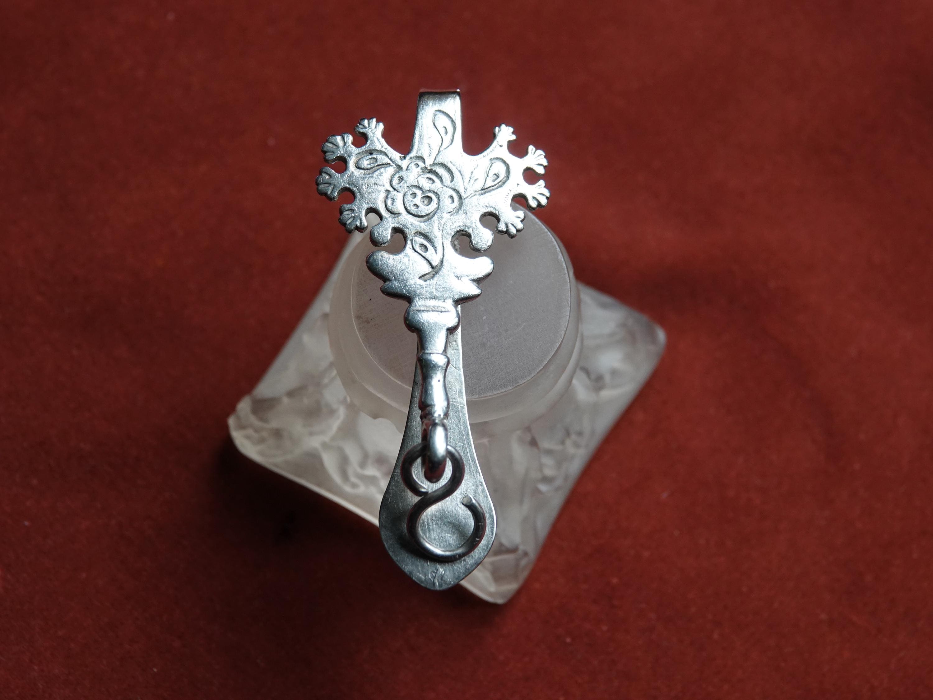Breloque Ancienne Pour Gourmette Chatelaine - Argent 925 Vermeil Poinçon XIXe - Occasion