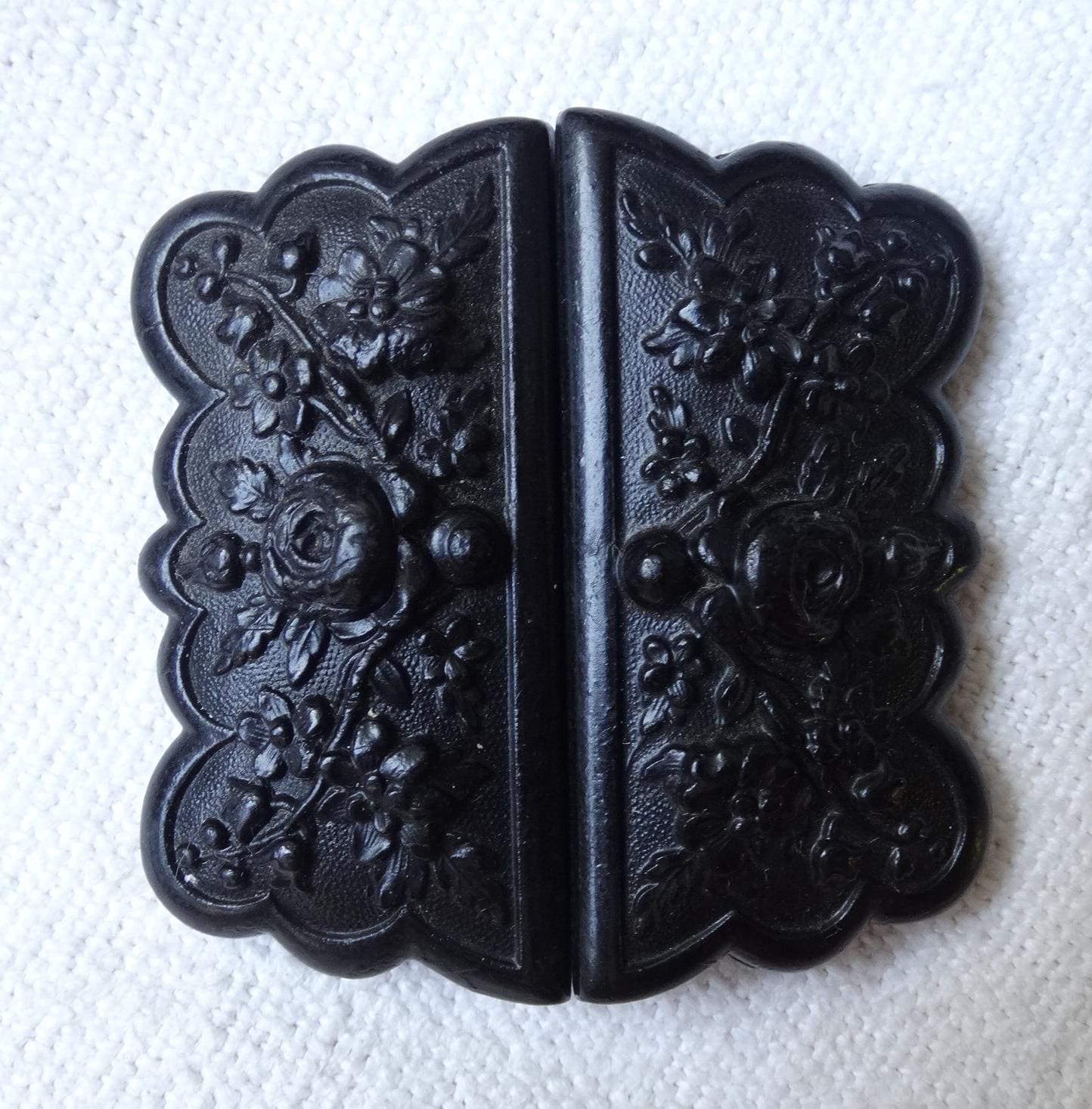 Antique Gutta Percha Buckle/victorian Mourning Buckle/two  display picture 3
