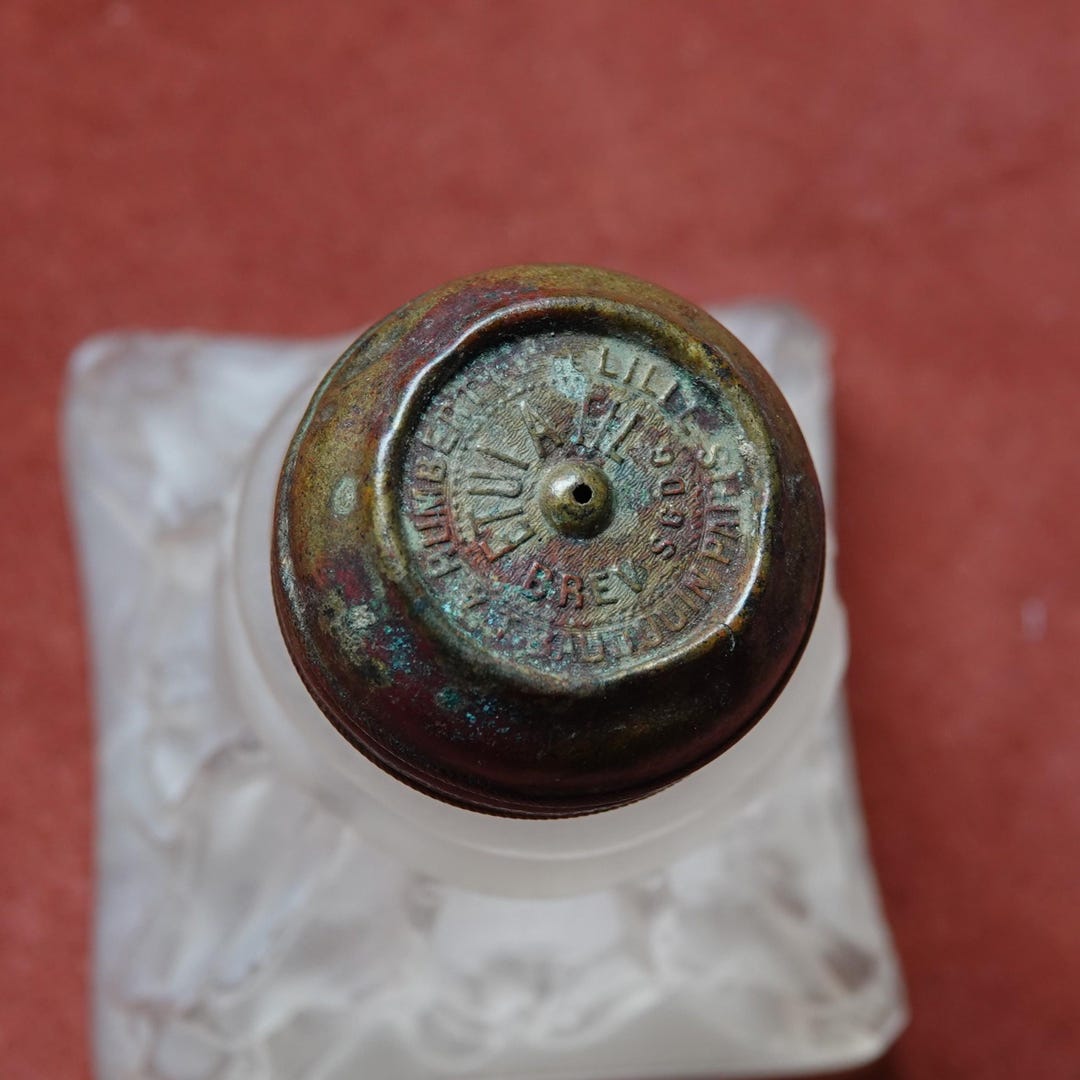 Antique Thread Dispenser/brass Advertising Cotton Tidy/antique Sewing ...