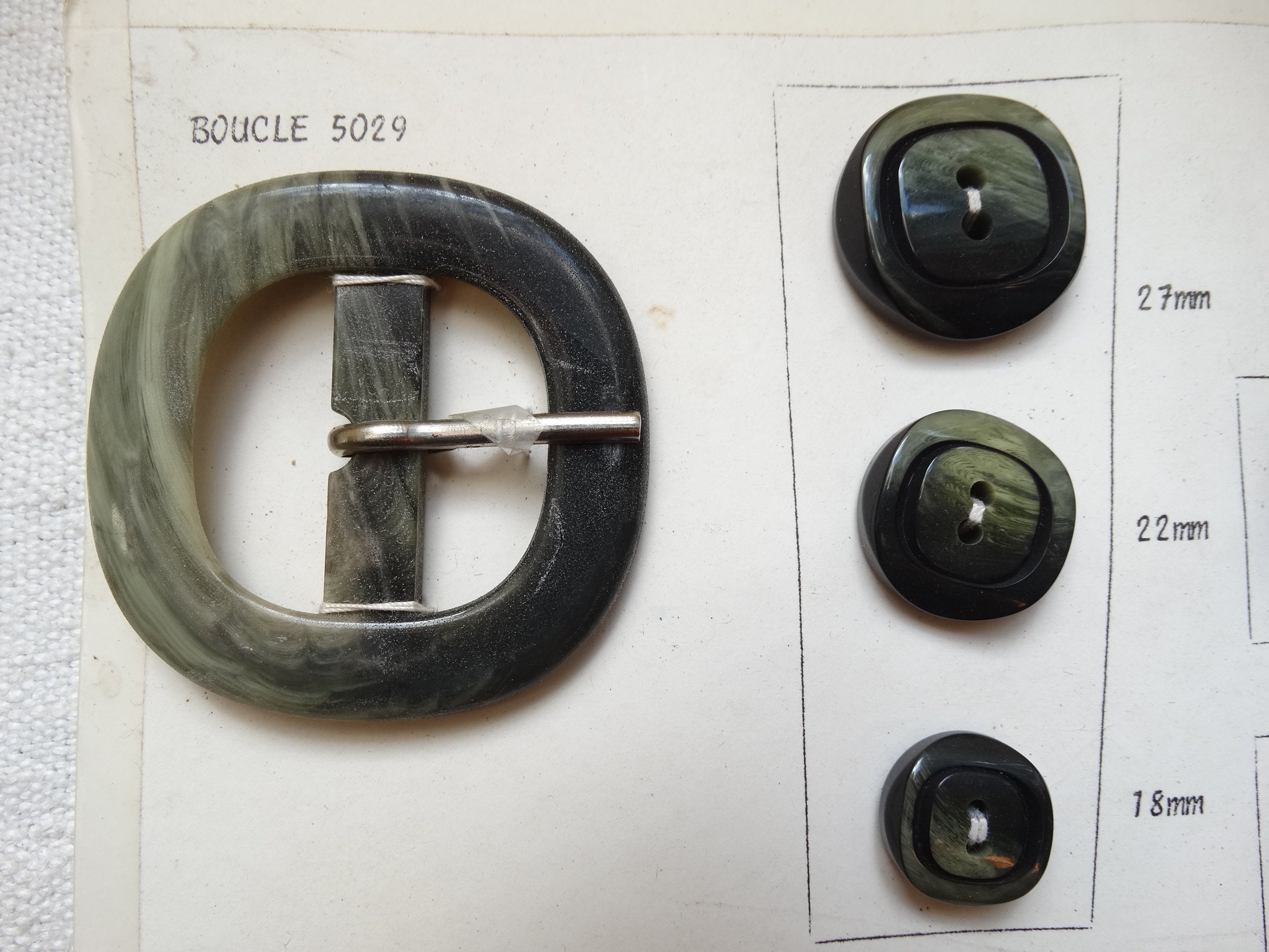 Vintage Card Sample Buttons & Buckle, Salesman's Haberdashery ...