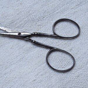 Antique embroidery scissors/Sewing scissors/C19th French cut steel scissors/Ambidextrous scissors/Collectible scissors/Dressmaking notions