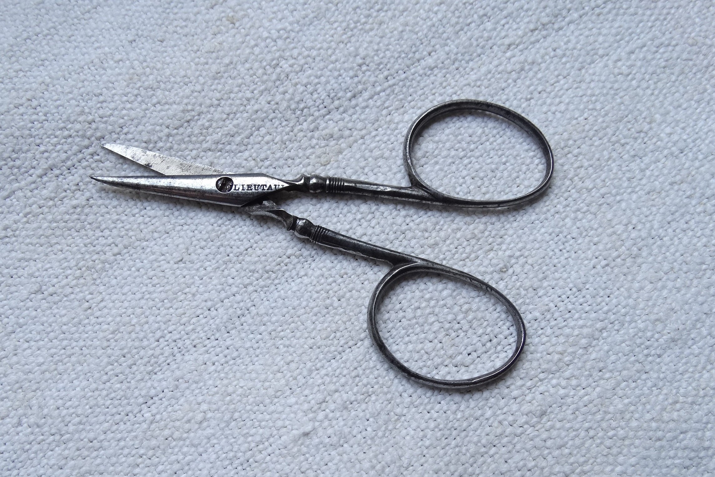 Antique embroidery scissors/Sewing scissors/C19th French cut steel scissors/Ambidextrous scissors/Collectible scissors/Dressmaking notions