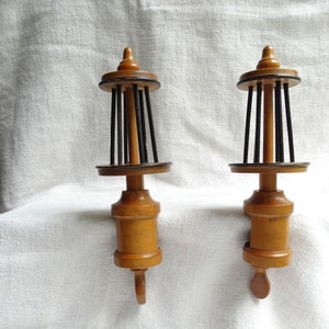 Pair antique thread winders/2 Sewing clamps/Treen cotton winders/Boxwood cotton or silk winders/Stage props/ C19th Sewing notions
