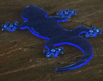 SunForm suncatcher, luminous salamander - gecko (blue), large, handmade, UV-stable & frost-resistant