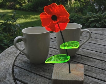 Suncatcher: "Little Susi" - Glowing flower decoration, 19 cm, for tables, windows, and gardens. 100% UV-resistant & frost-proof.