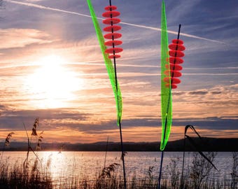 Red Suncatcher Garden Stake – Glowing Reed Grass – Giant Outdoor Garden Decoration, 55 inches – Unique Gift Idea