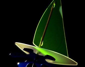 SunForm suncatcher, luminous surfer, handmade garden decoration, garden stake, gift idea, very large, UV-stable & frost-resistant
