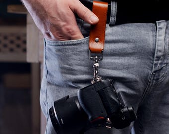 Leather Camera Belt Mount: Quick Release DSLR Strap, Personalized Photographer Gift