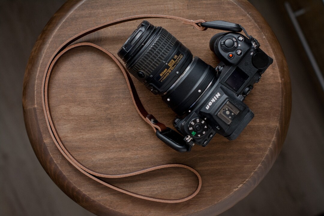 Leather Camera Neck Strap With Quick Release Fasteners Camera Shoulder