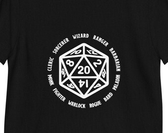 Camisa de dados y clases D20 / Camisa de mazmorras y dragones / Camisa DnD / Camisa D&D / Regalo de mazmorras y dragones / Camisa de maestro de mazmorras