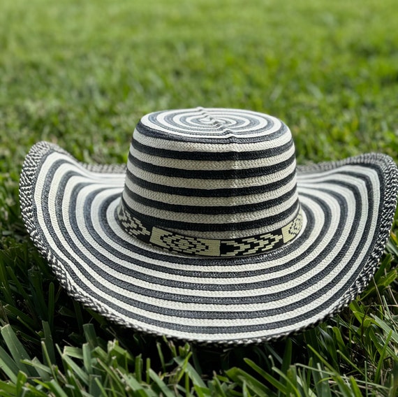 Striped Sombrero Vueltiao Hat - Colombian Sun Hat - Etsy display picture 3