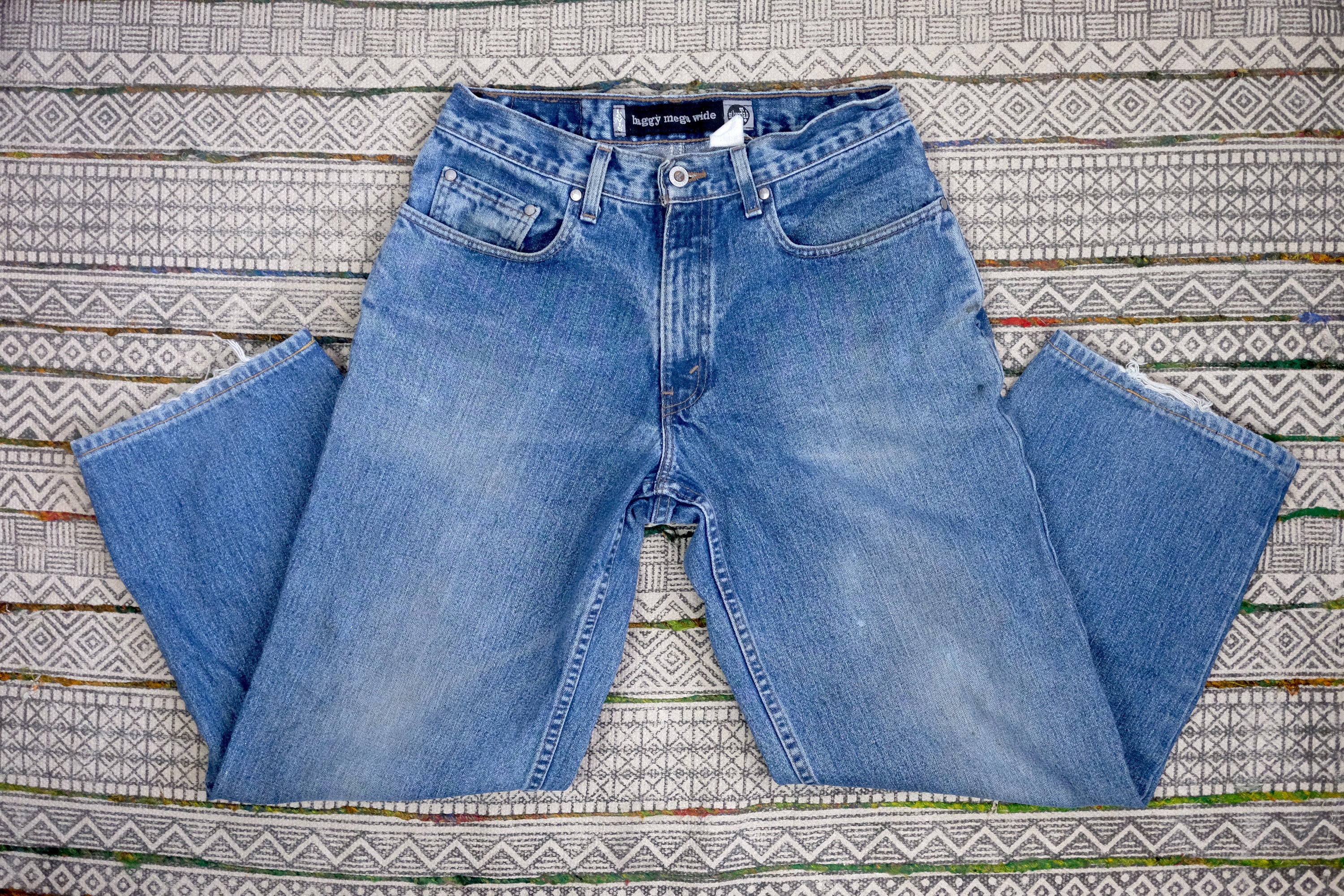 Levi’s SilverTab Baggy Mega Wide Leg 90s Vintage Levi's Baggy Mega Wide Silvertab Denim Jeans