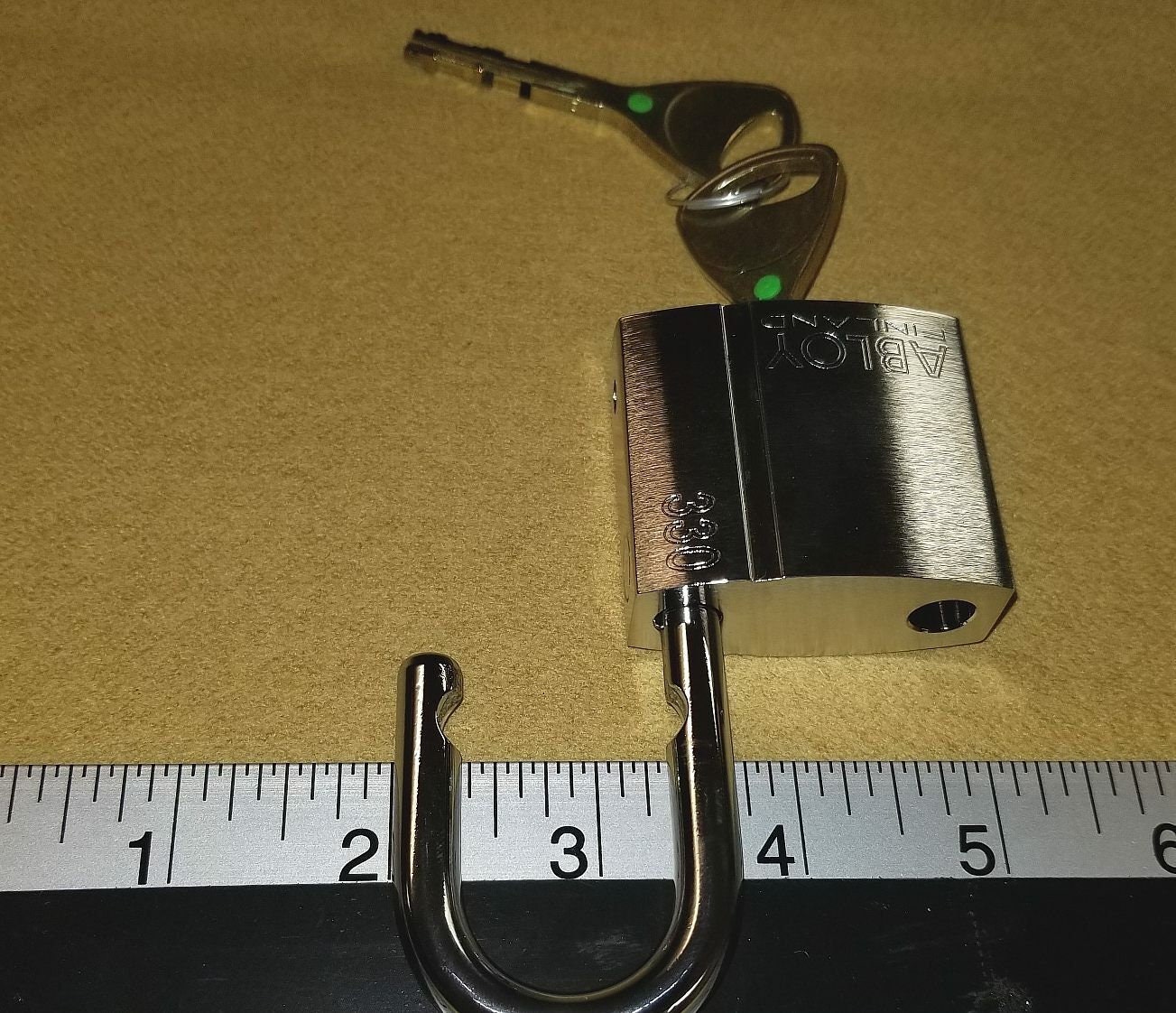 Abloy PL330 Pl 330 Model Padlock With 2 Working Keys - New - Etsy