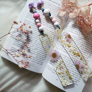 Personalised bookmark, bookmark book gift, floral resin bookmark,  book lover gift, gift for friend, mum, sister, birthday gift