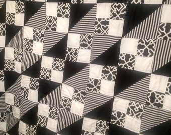 Jacob's Ladder Quilt (Queen Size)