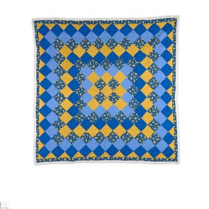 Grandmama Dream Quilt (62 X 62 inches): Gee&#39;s Bend Quilt, Quilt Wall Hanging, Vintage Quilts, Coverlet