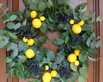 Lemon & Blue Berry Wreath with Mixed Greens – Vibrant Yellow Lemon Wreath – Spring or Summer Wreath
