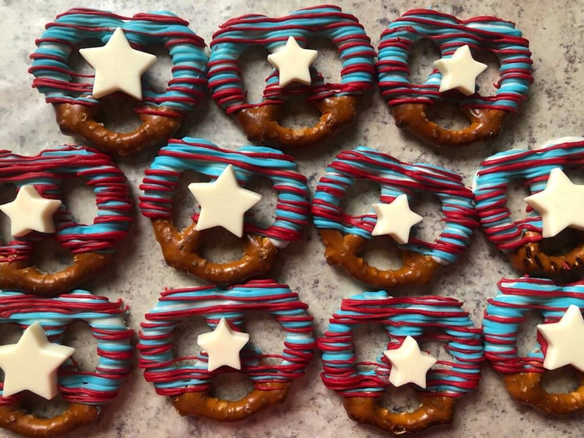 Patriotic LARGE Pretzel Twists 4th of July Holiday Treat Etsy