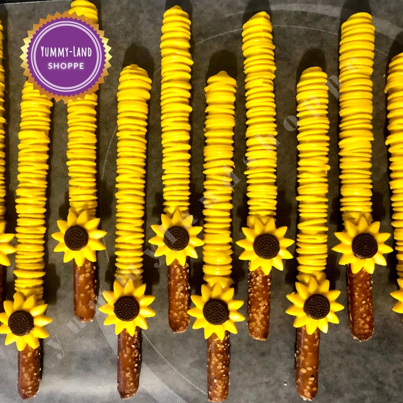 1 Dozen Gourmet Sunflower Chocolate covered pretzel rods | Flower Gifts | Party treats | Yellow flowers | Sweet treats | Party favors | Gift