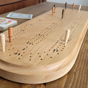 Tablero de cribbage de madera dura - 3 pistas - Madera maciza de cerezo - Hecho a mano