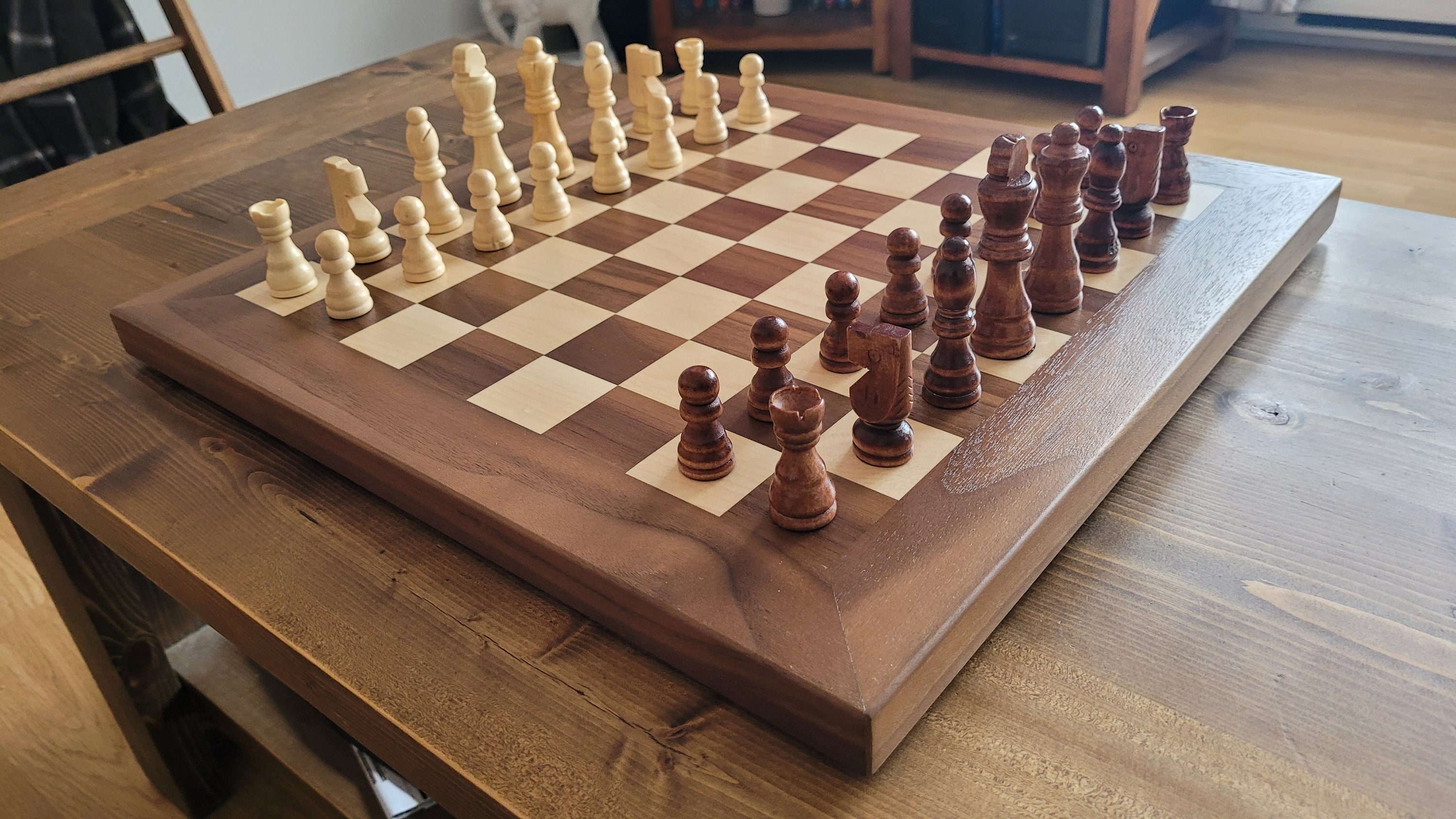 Walnut Maple Classical Tiroir Chess Board Storage