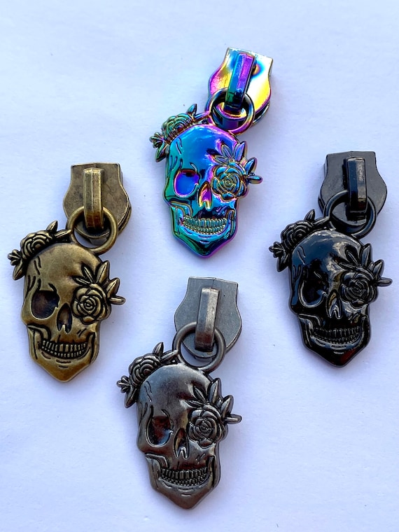 Iridescent Flower Zipper Pulls Iridescent Flower Zipper Pulls
