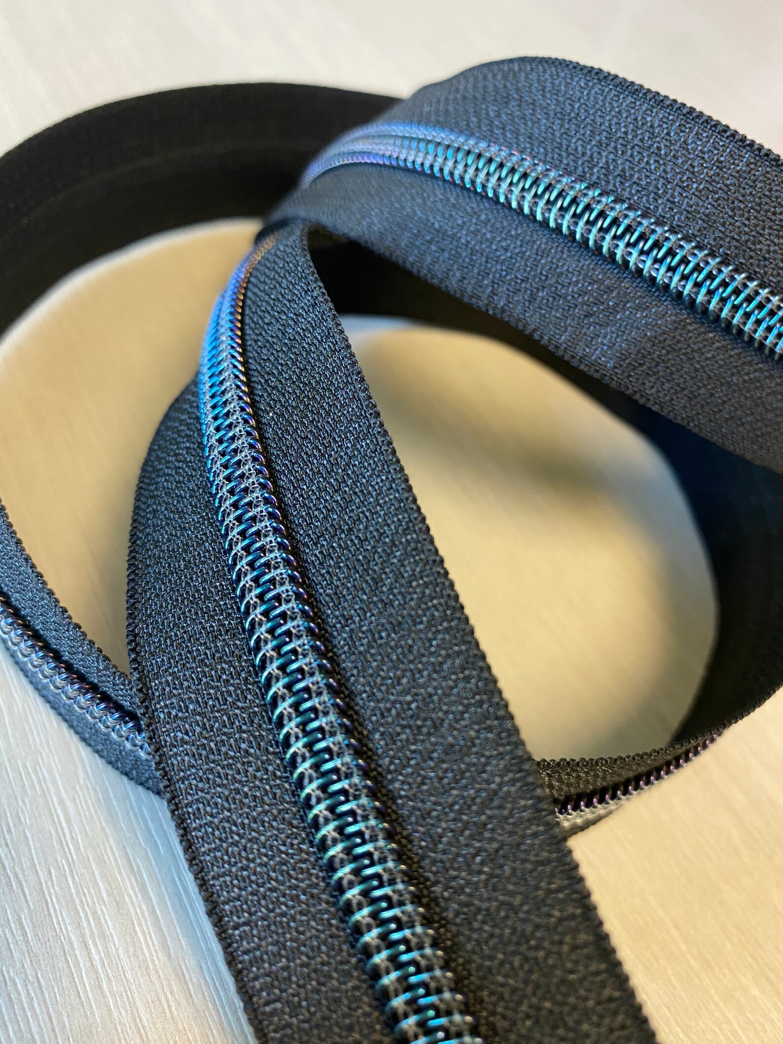 Color Changing Size 5 Zipper Tape by the Yard Black Zipper Etsy UK