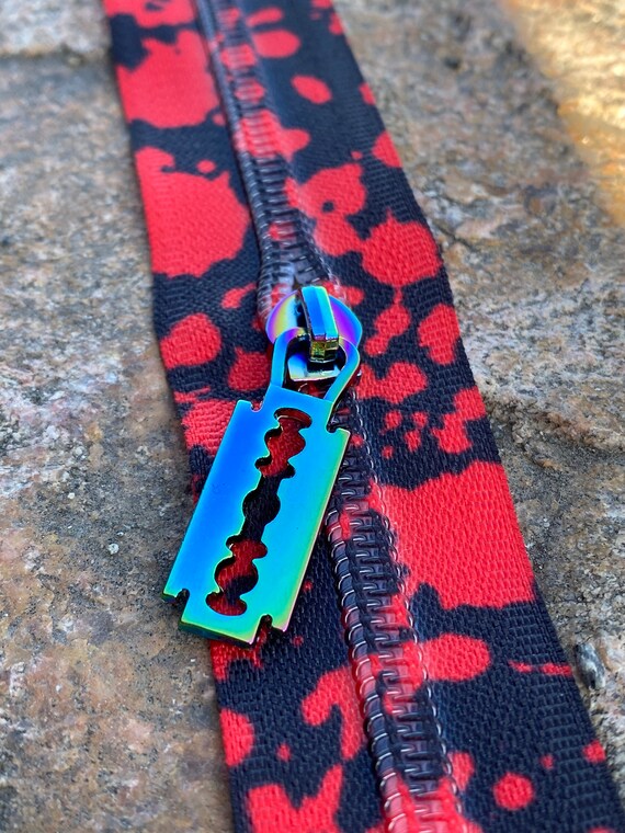 Donut Pull Zipper Pack - Black Zipper Tape with Blood Red Teeth Donut Pull Zipper Pack - Black Zipper Tape with Blood Red Teeth