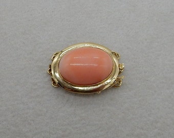 Vintage Coral 14K Gold Clasp, 10x14mm Angel Skin Pink Coral Oval Pendant Clasp, 14K Yellow Gold Three-Strand Multi-Strand Clasp for Jewelry