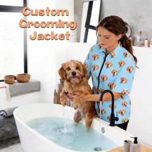 Personalisierte Haustierpflegejacke mit Hundegesichtdruck, personalisierte Groomer Uniform, lustiges Hunde-Liebhaber-Geschenk, Haustier-Salon-Arbeits-Hemd