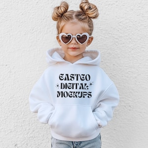 Maqueta de sudadera con capucha para niños Gildan blanca para jóvenes 18500B Modelo de moda Maquetas de impresión a pedido Maquetas, maqueta de sudadera para jóvenes Gildan blanca para jóvenes