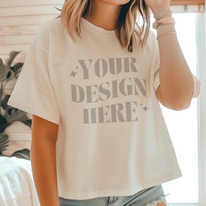 Mockup di maglietta avorio boxy Comfort Colors, Mockup avorio 3023CL, Mockup di maglietta CC boxy, Mockup di estetica boho, Mockup di modello, Mockup di maglietta boxy 3023CL