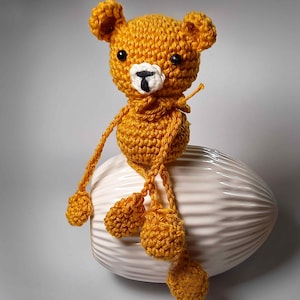 keychain crocheted teddy // small crocheted animals // teddy bear lucky charm // mini cuddly toys // mini teddy