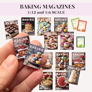 Puede incluir: Una colección de revistas de repostería en miniatura con varias imágenes coloridas de postres y pasteles. Las revistas se titulan "Baking" y están dispuestas en una cuadrícula. Las revistas son a escala 1:12 y 1:6.