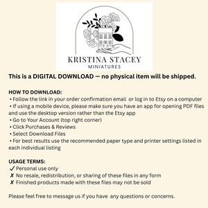 Puede incluir: Hoja de informaci&oacute;n de descarga digital con el texto "KRISTINA STACEY MINIATURES". La hoja incluye instrucciones de descarga y condiciones de uso. La parte superior de la hoja presenta un logotipo en blanco y negro de una casa y follaje.