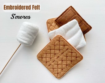 Felt Food S'mores Play Set Graham Crackers Chocolate Roasted Marshmallow Felt Snack Set Pretend Play Set for Play Kitchen Toy - 5 pcs