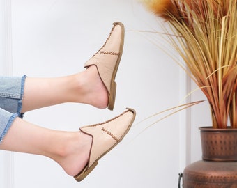 Sandalias turcas yemeníes de piel beige hechas a mano, sin tacón