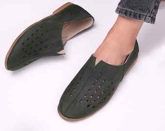 DARK GREEN TURKISH Shoes  - Turkish Barefoot Shoes -Handmade Leather Shoes  -Barefoot Leather Shoes - Flat Shoes - Leather Earthing Shoes