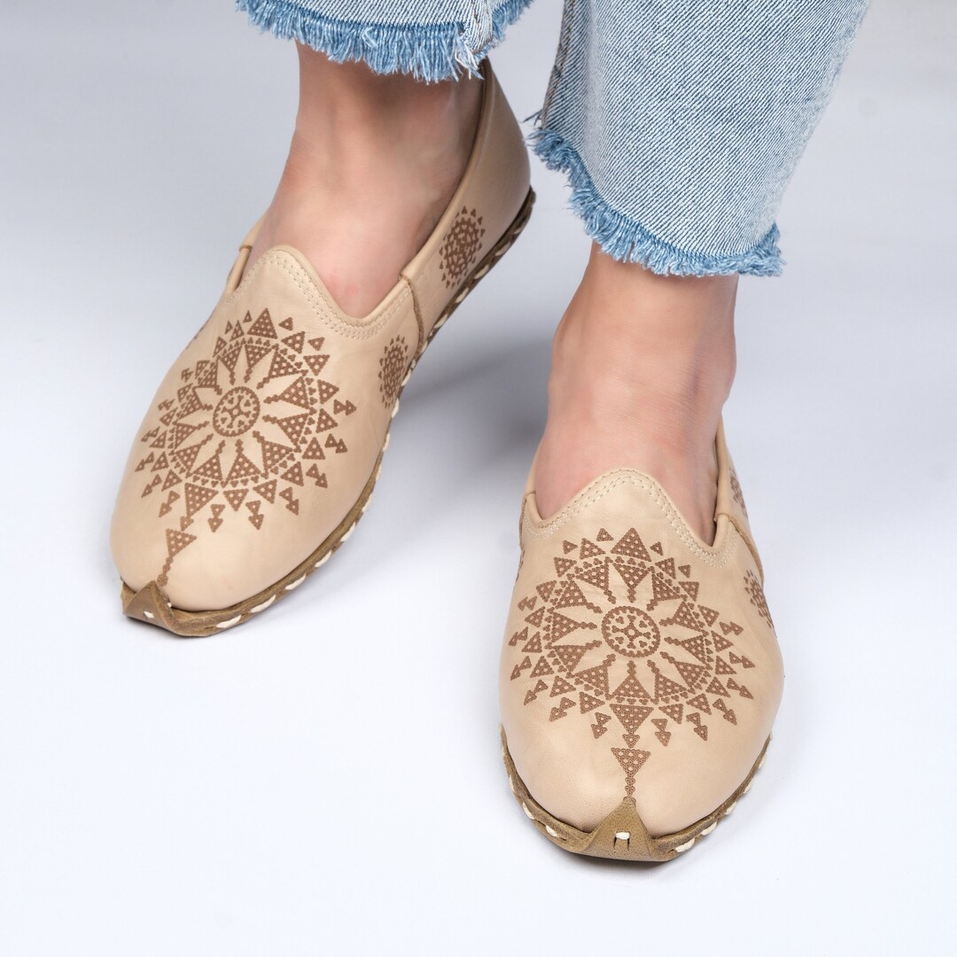 betts chain leather huarache shoes