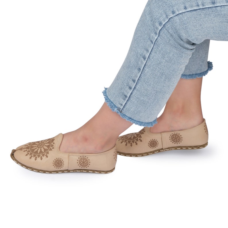 Vintage-inspired medieval shoes with modern craftsmanship, reflecting a unique historical flair.